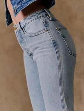 Sezane Brut Sexy Jeans In Bleach